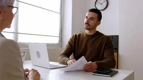 Best Careers in Finance for New Graduates: Top Opportunities to Launch a Successful Career